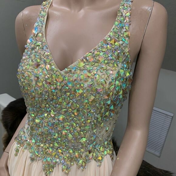 New Shinny  beads And Sequins Party Dress - Picture 6 of 8